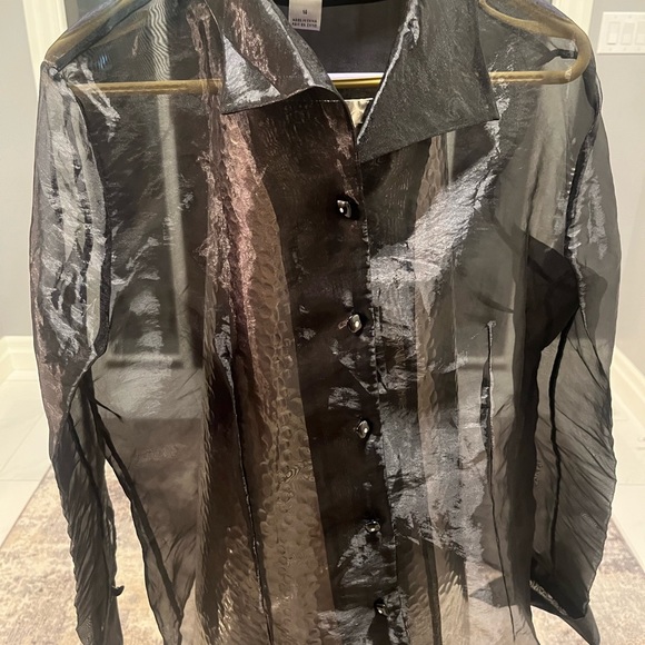 Nygard collection sheer black size 14 evening blouse with cuffs Beautiful sheer - Picture 5 of 16